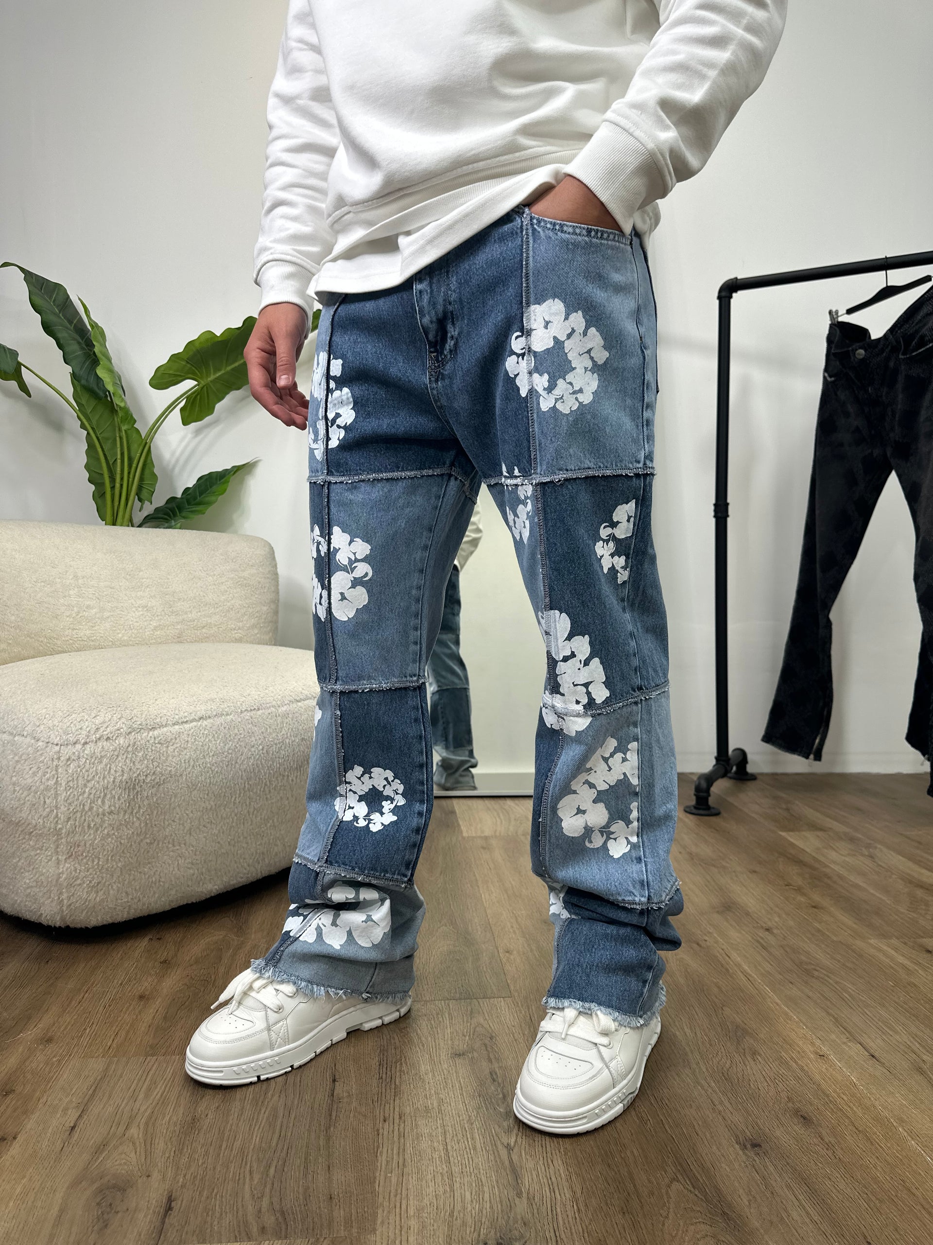 Blue flower flare jeans