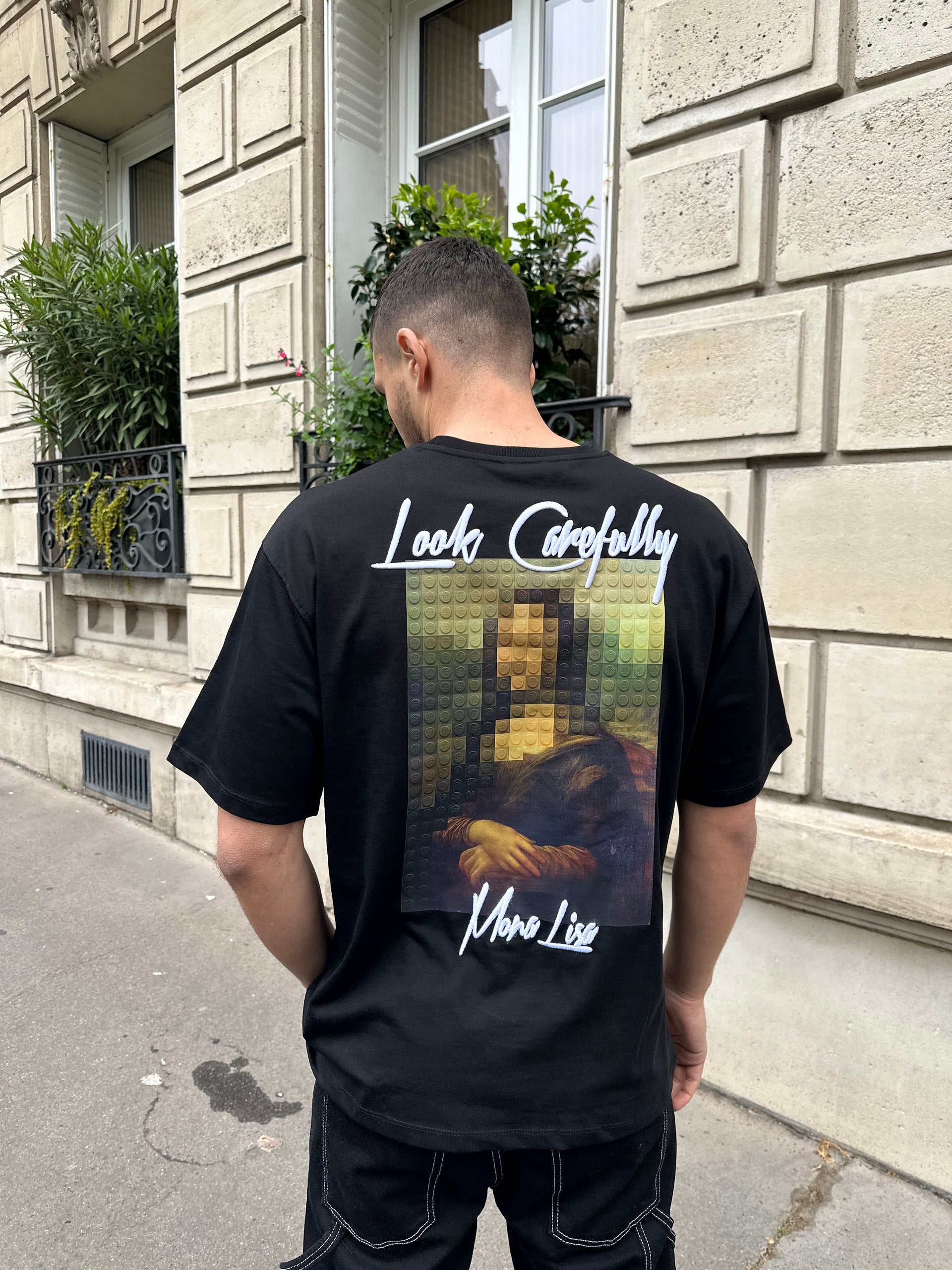 MONA LISA black t-shirt