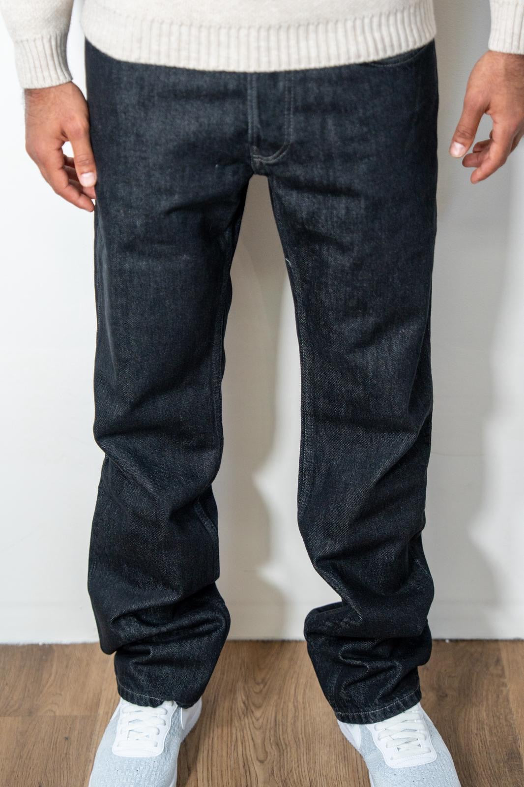 Jean regular noir foncé