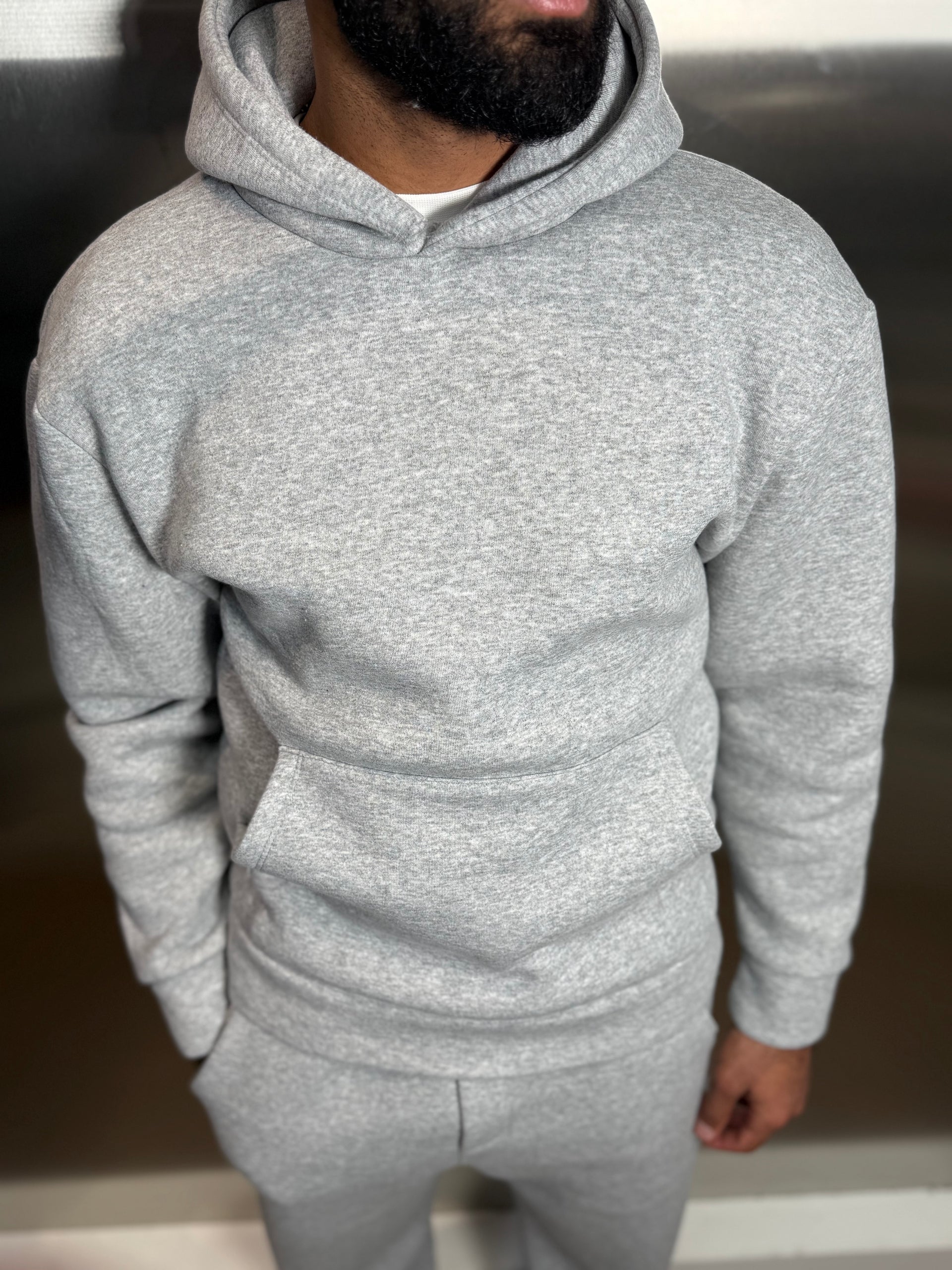 Ensemble pull capuche gris