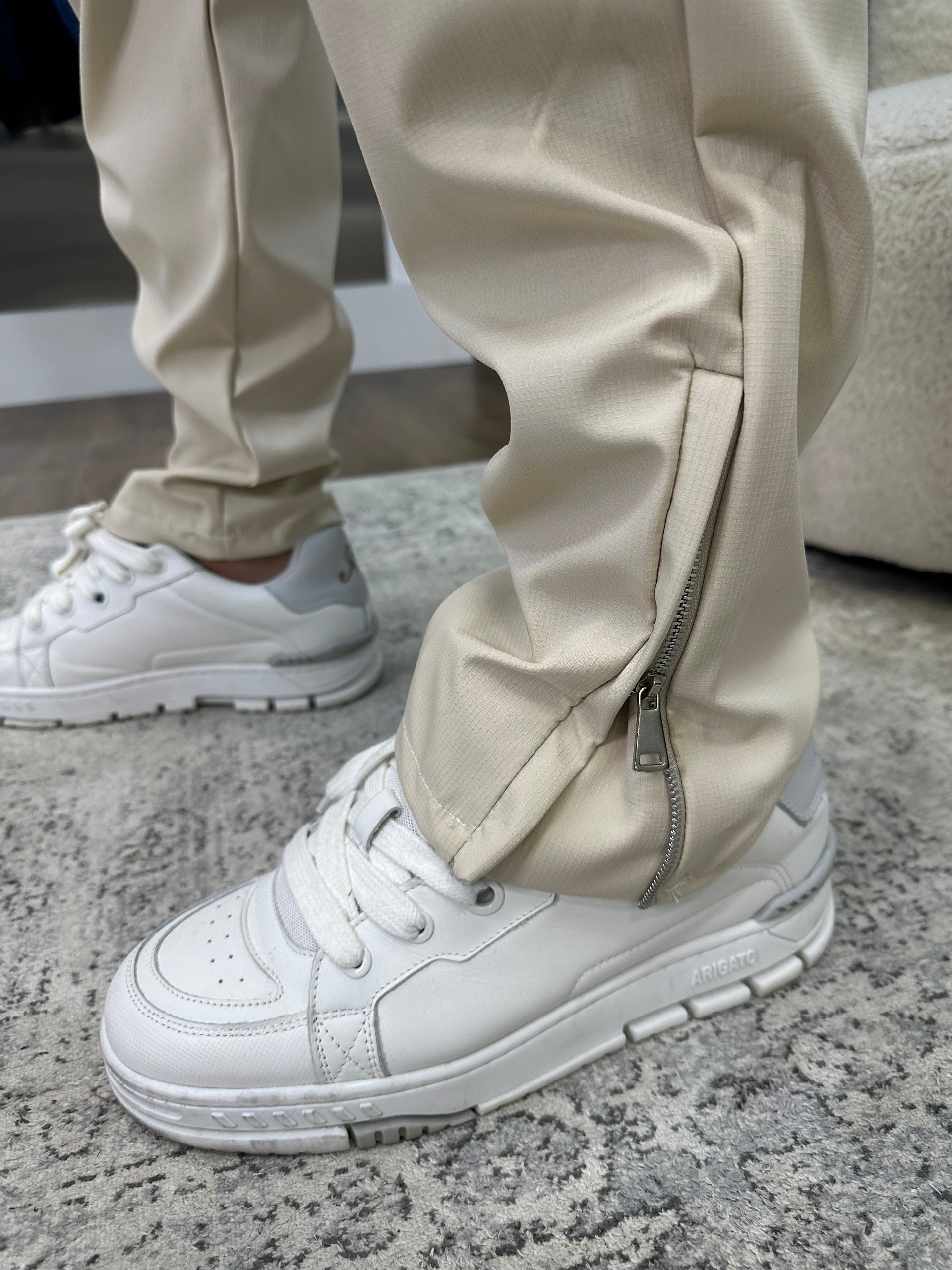 Cargo zippé beige