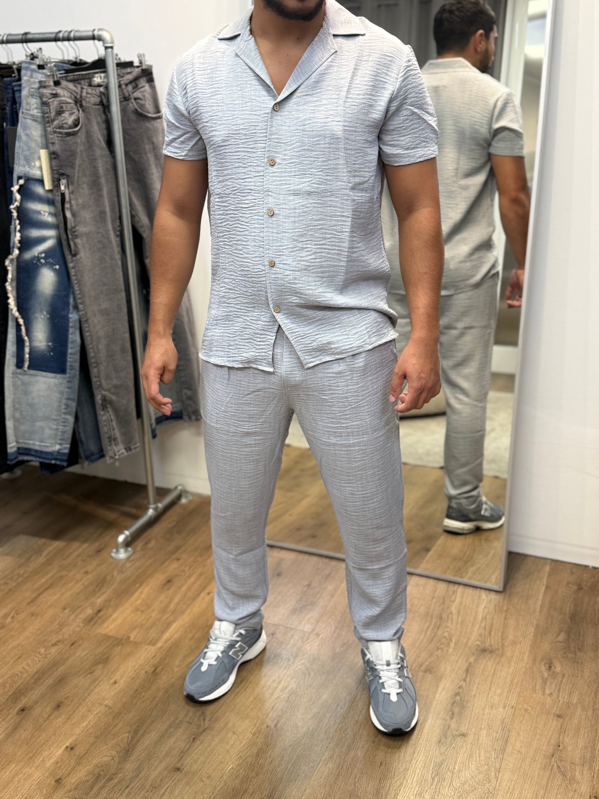 Ensemble en lin gris bleuté