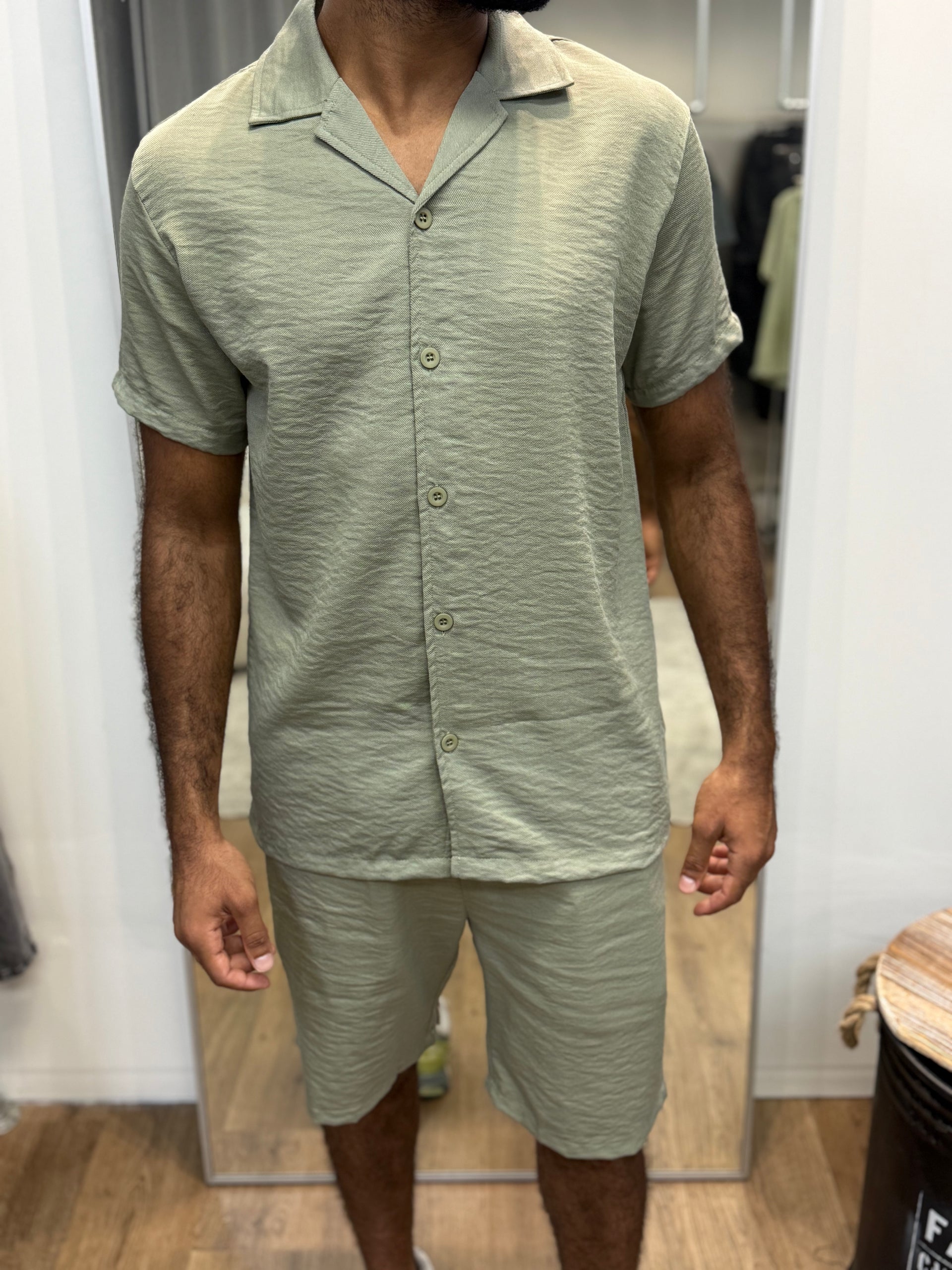 Ensemble short chemise vert