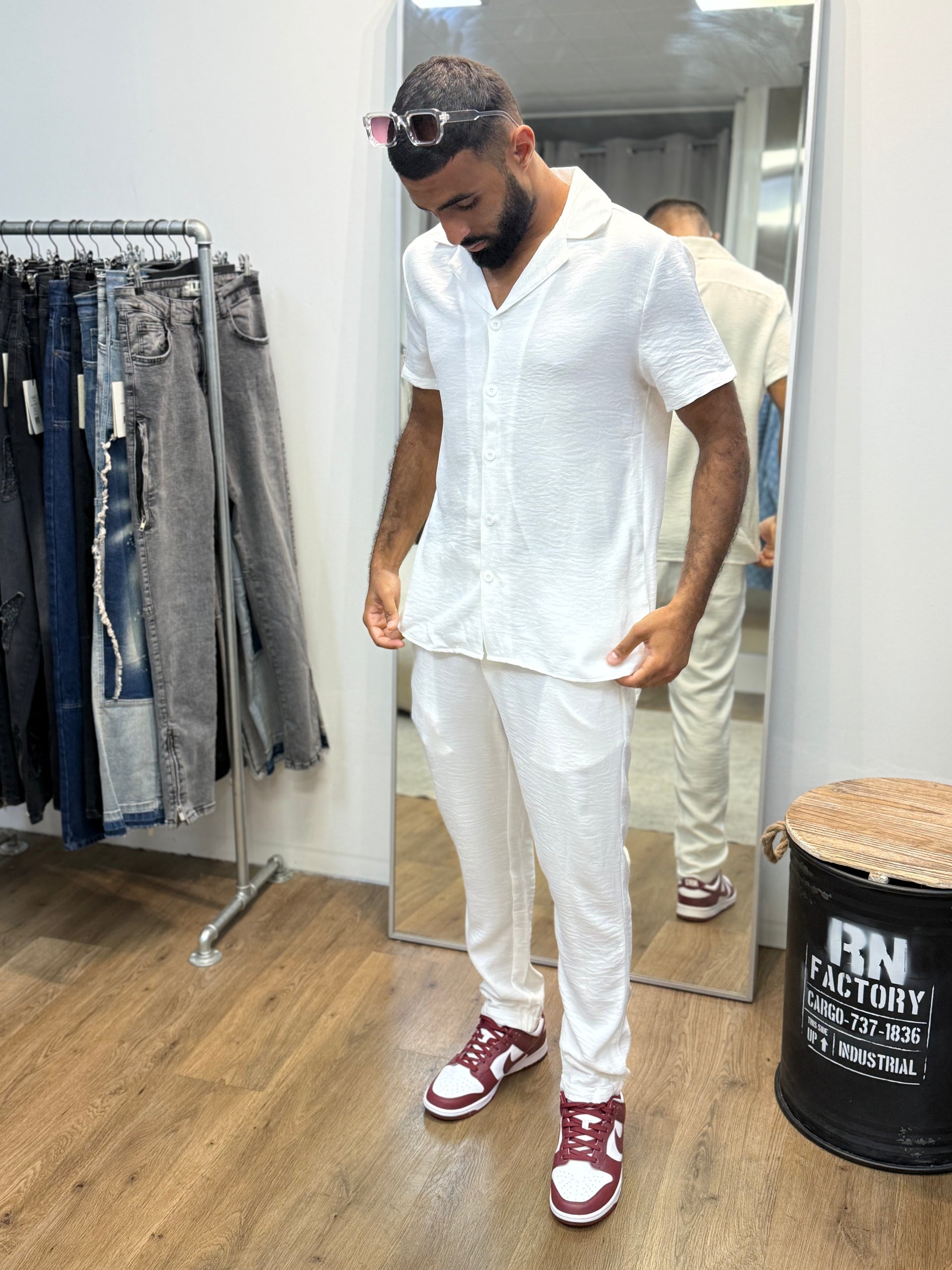Ensemble lin blanc