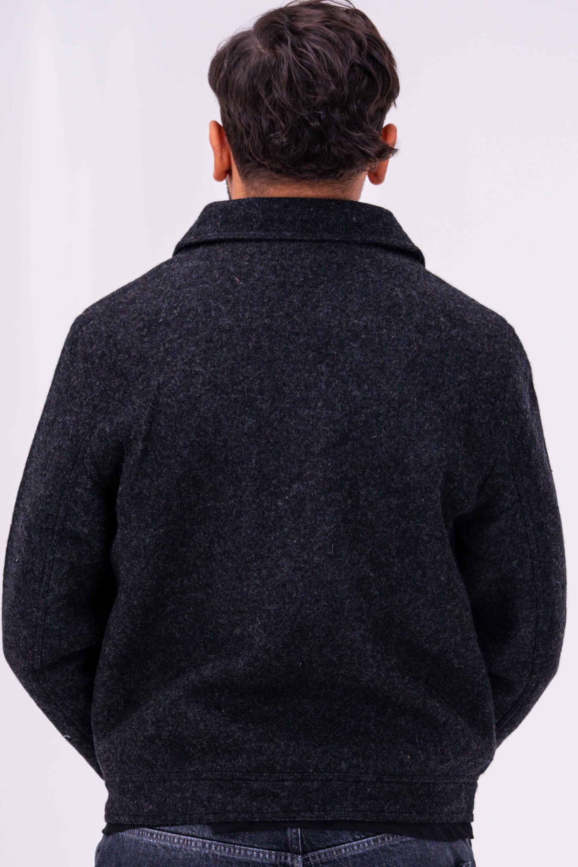 veste épaisse cintré